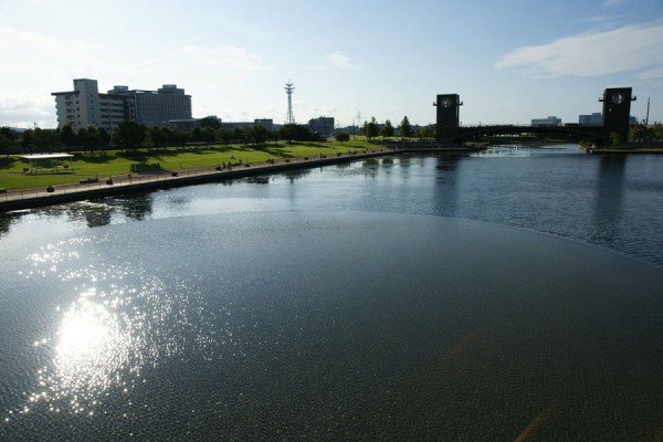 富山県富岩運河環水公園