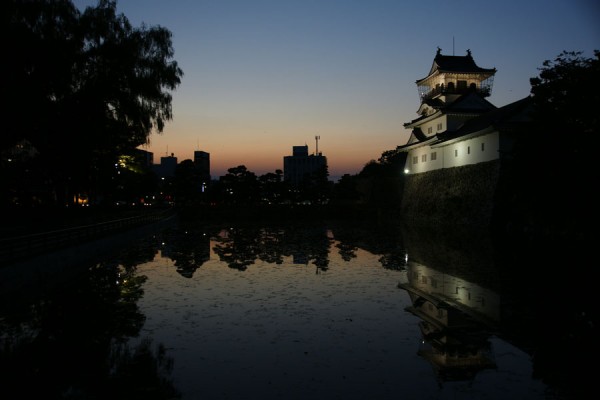 富山城址公園の夕景