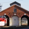 糸魚川駅赤レンガ車庫と除雪機関車DD15