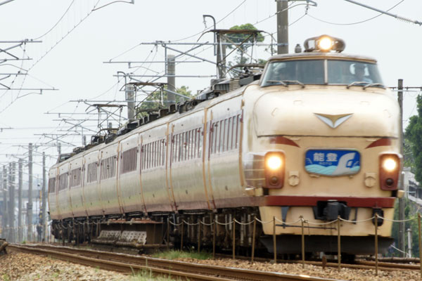 6時間遅れの急行能登