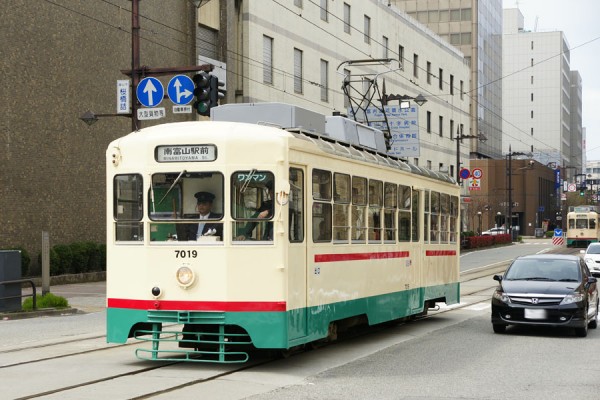 富山地方鉄道 デ7019