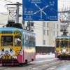 新旧ねこ電車並び