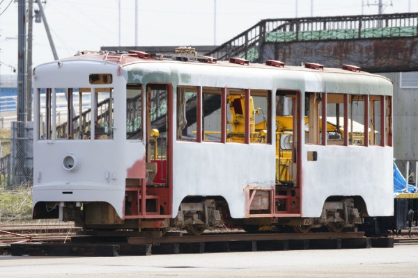 謎の路面電車1