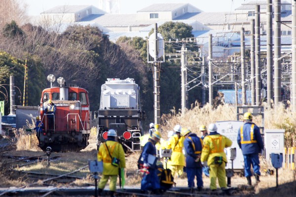 浅野駅側線で機回しをするDE10 1669